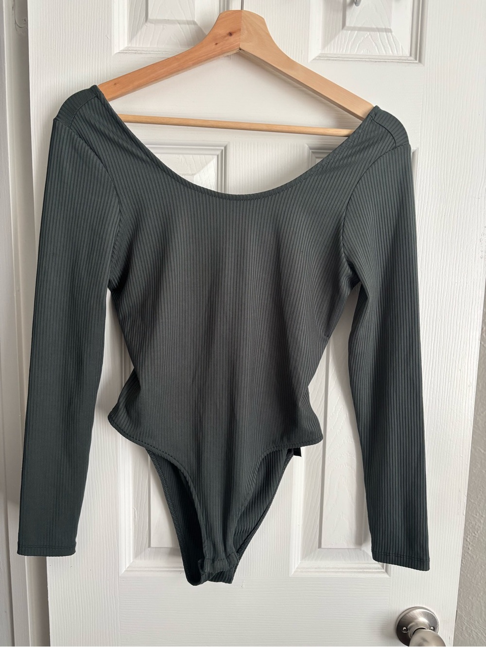 Topshop Ribbed Scoop-Neck Bodysuit in Olive Green